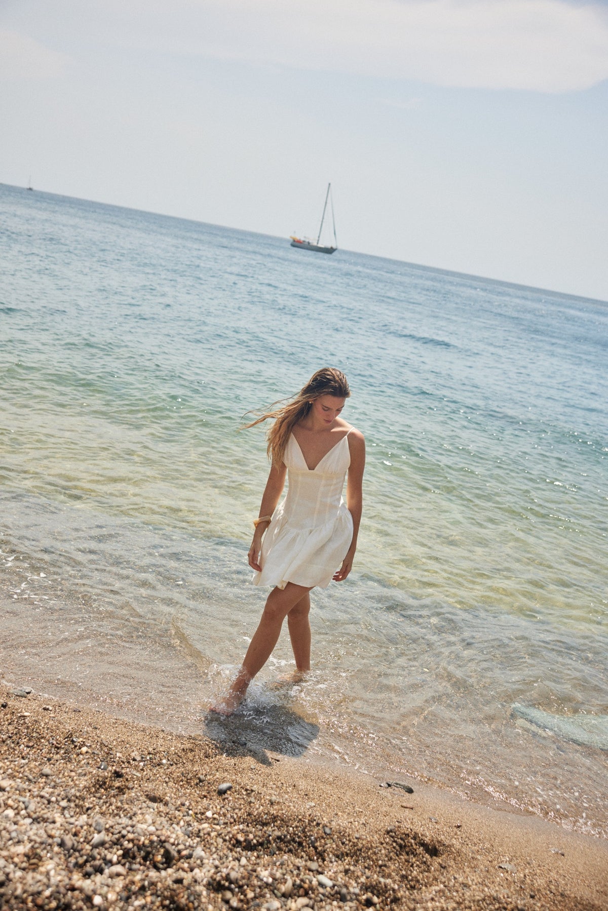 Elara Dress - Mini vestido de lino Antoniette galería